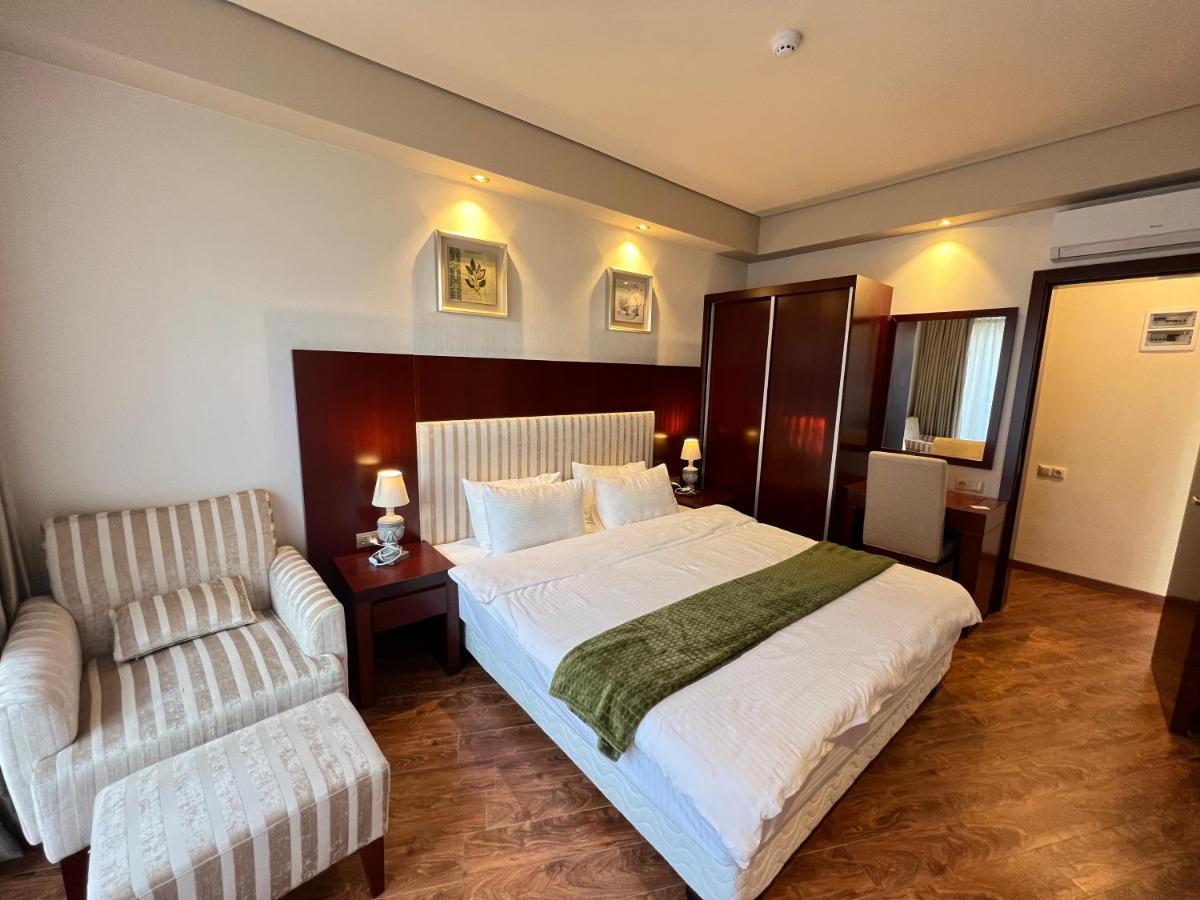 Luxury Oasis Apartment Chakvi Chambre photo